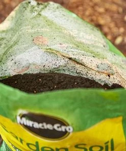 Miracle-Gro Soil & Soil Amendments All Purpose for In-Ground Use 2-cu ft Garden Soil -Cheap Landscaping Store 09198111
