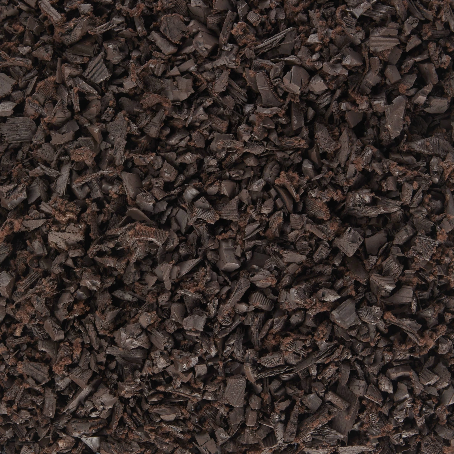 NuScape 0.8-cu ft Brown Rubber Mulch 3 NuScape 0.8-cu ft Brown Rubber Mulch - Image 3