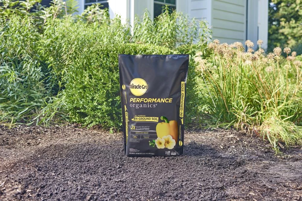 Miracle-Gro Soil & Soil Amendments 1.3-cu ft Organic Garden Soil 10 Miracle-Gro Soil & Soil Amendments 1.3-cu ft Organic Garden Soil - Image 10